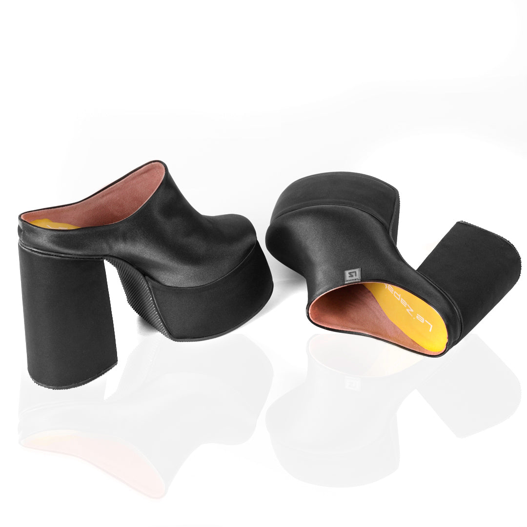 EMULE BLACK PUMPS (6732740100263)