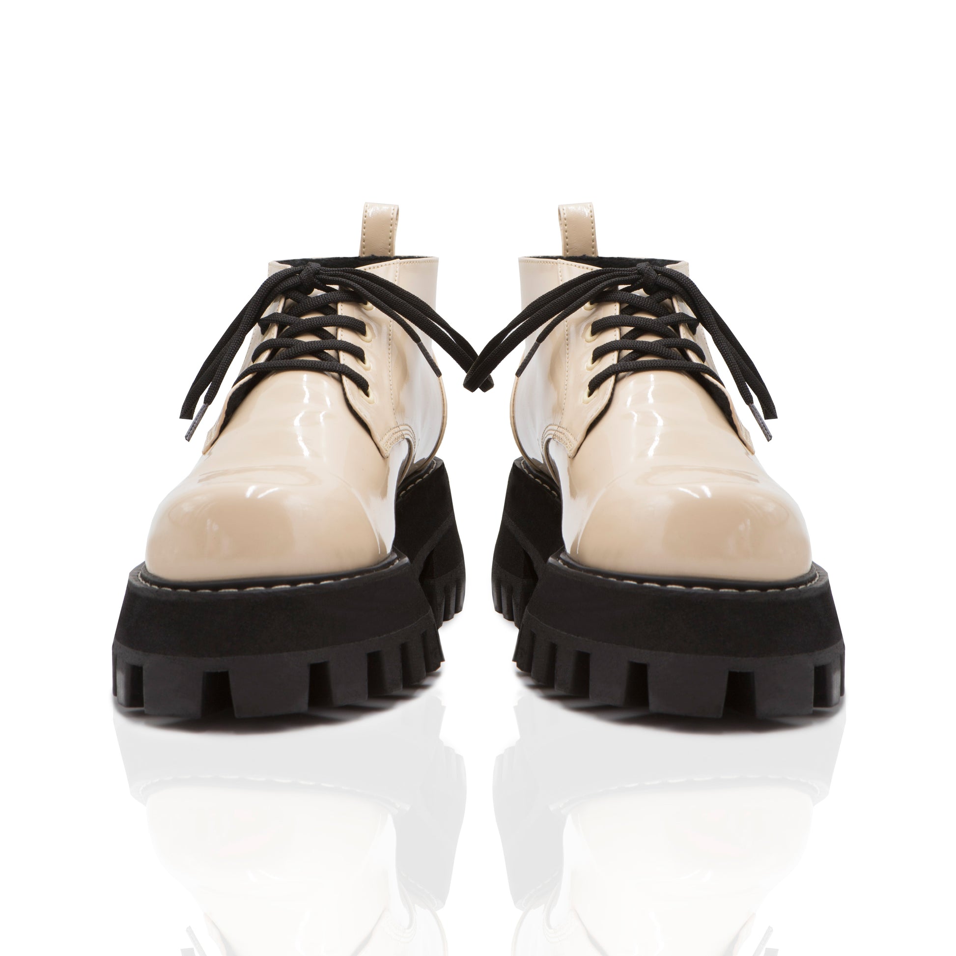 DRIPPY CREAM BOOTS (6960072229031)