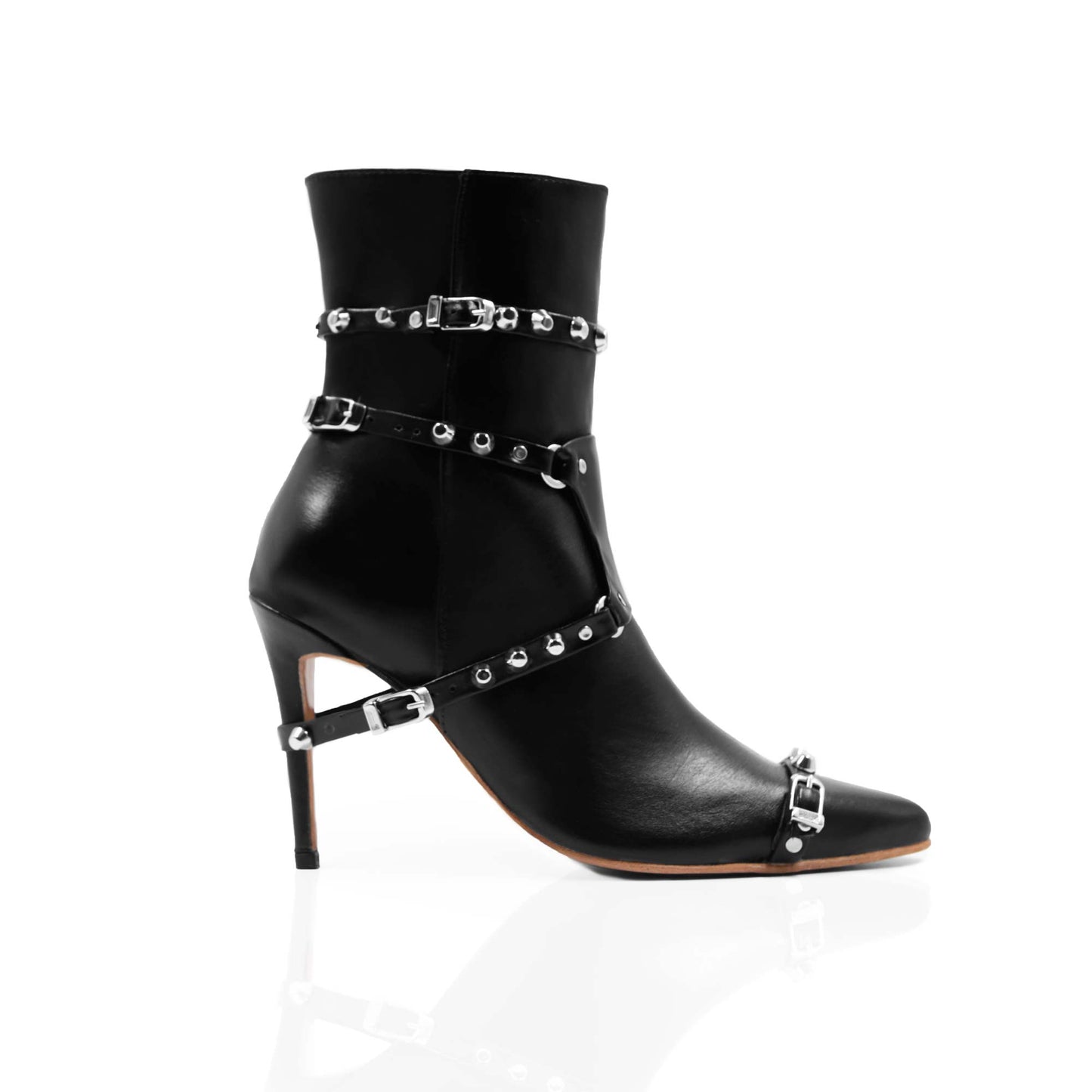 FANG BLACK BOOTS (8136565850343)