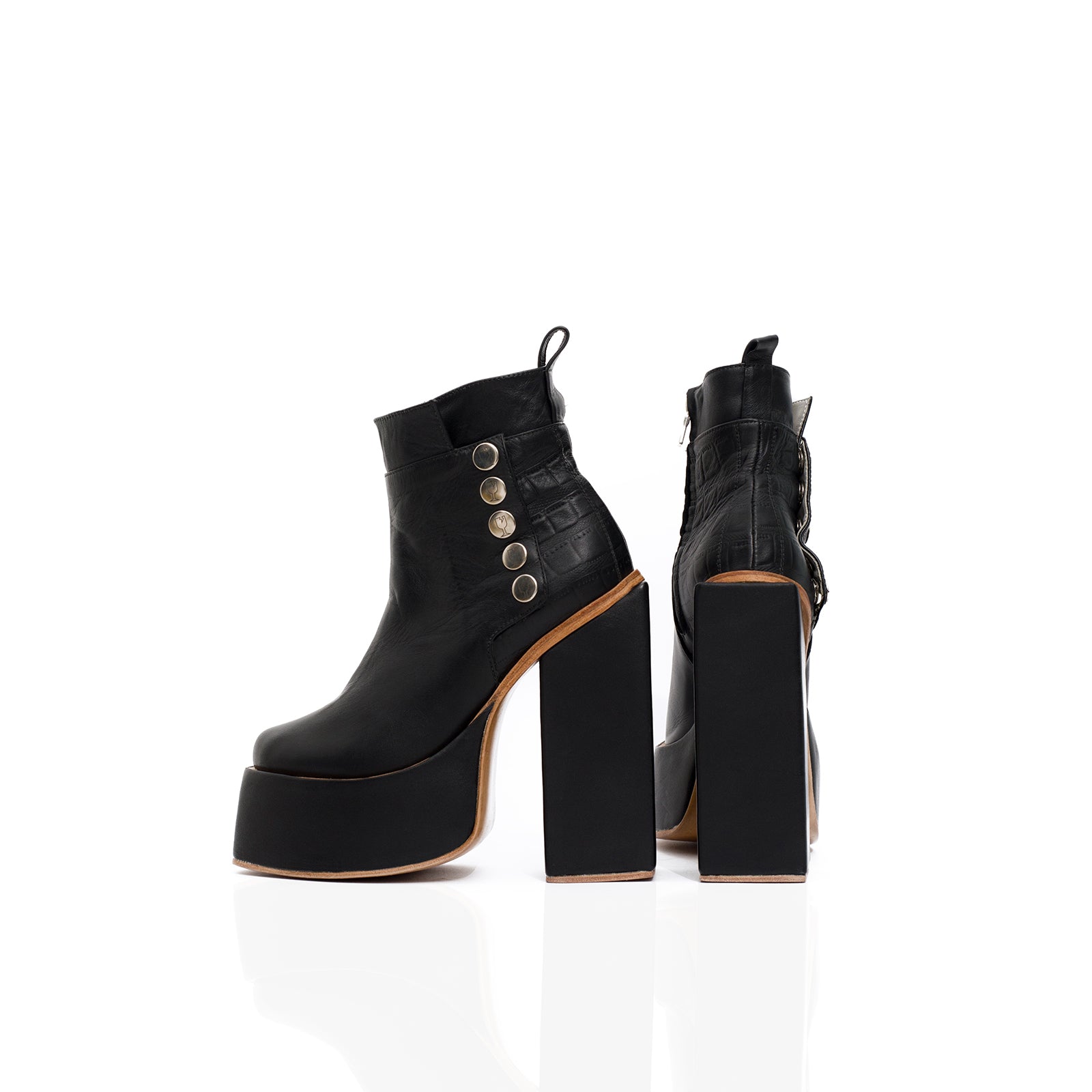 CLASH BOOTS (6128703013031)